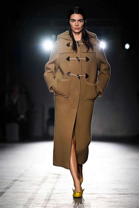 See Kendall Jenner strut for Prada's fall/winter 2023 show